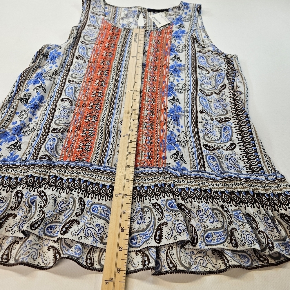 THML Women's Ruffle Top Sleeveless Blouse Size Medium Blue Red NWT - Picture 5 of 6